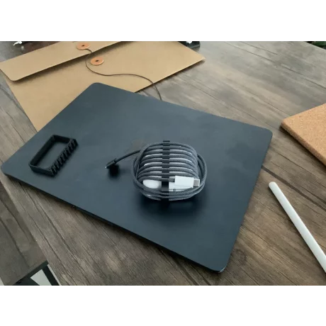 Organizator de Cablu pentru MacBook